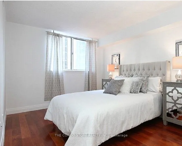 Additional image 13 of 633 Bay St Unit 708