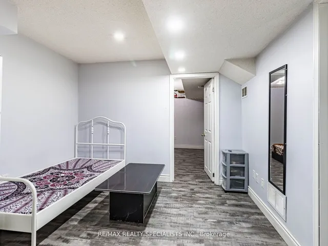 Additional image 32 of 109 Woodhaven Dr