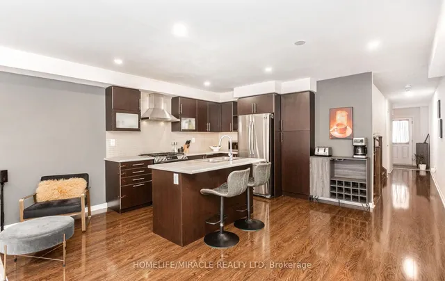 Additional image 12 of 30 Golden Springs Dr