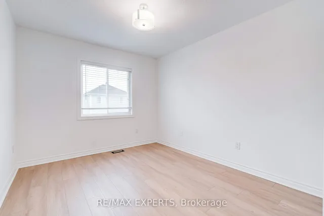 Additional image 22 of 174 Powell Dr