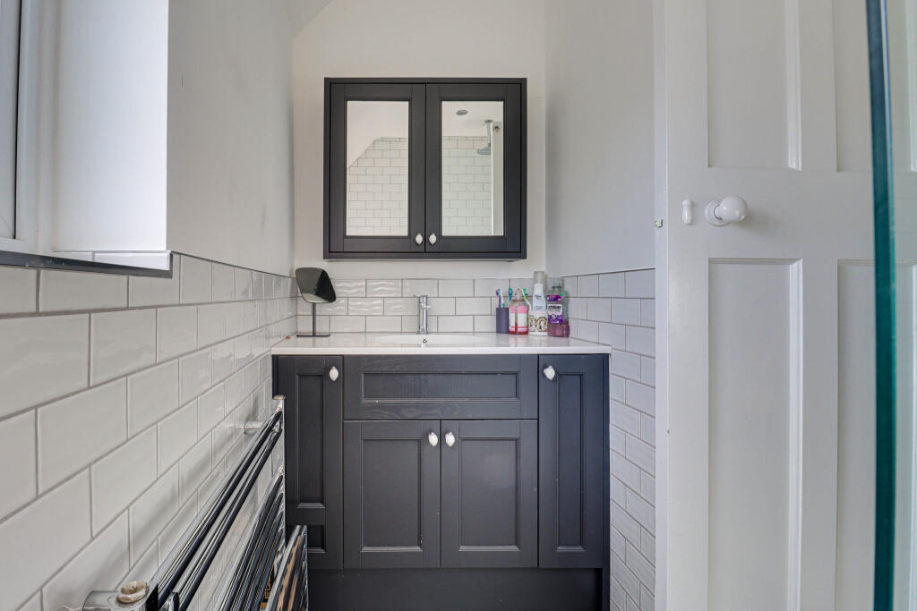 Additional image 11 of Browning Road, Harpenden, Hertfordshire, AL5