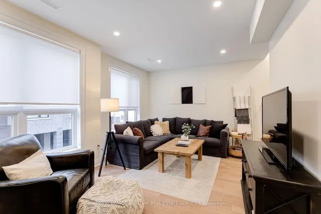 Additional image 18 of 3226 Ellyn Common