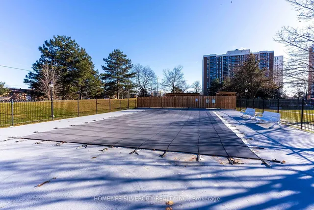 Additional image 40 of 18 Knightsbridge Rd Unit 2303