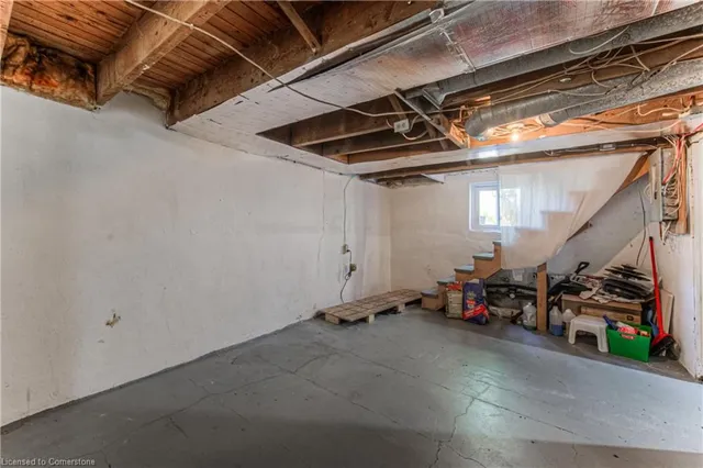 Additional image 34 of 2 Hilda Pl