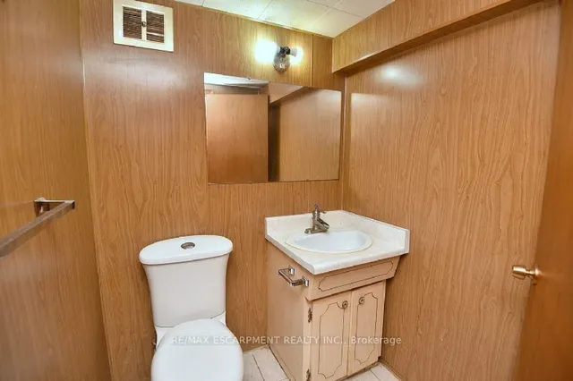 Additional image 18 of 160 Rosedale Ave