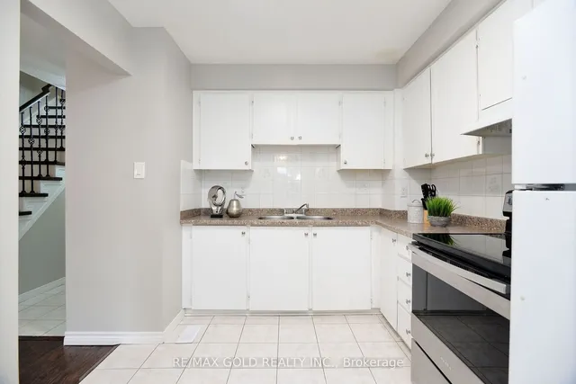 Additional image 8 of 88 Dawson Cres