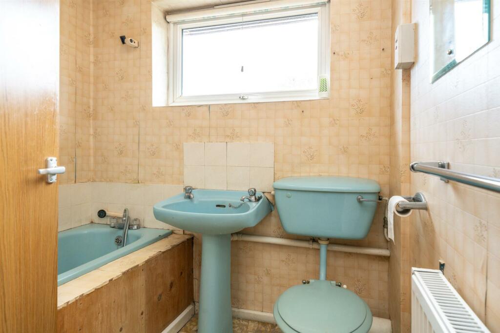 Additional image 13 of Fontmell Close, St Albans