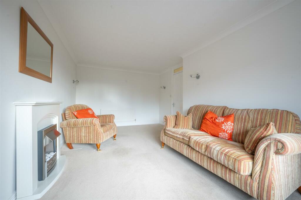 Additional image 13 of Chestnut Walk, Henley-In-Arden