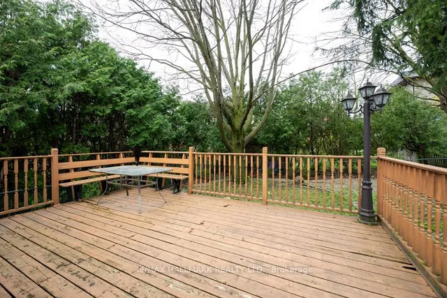 Additional image 15 of 107 Elmhurst Ave