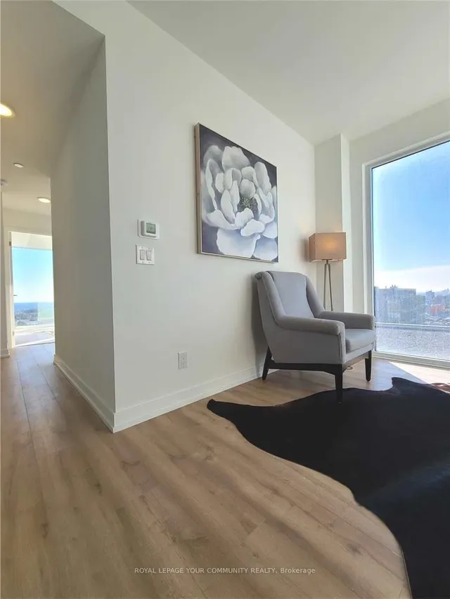 Additional image 13 of 135 East Liberty St Unit 1503