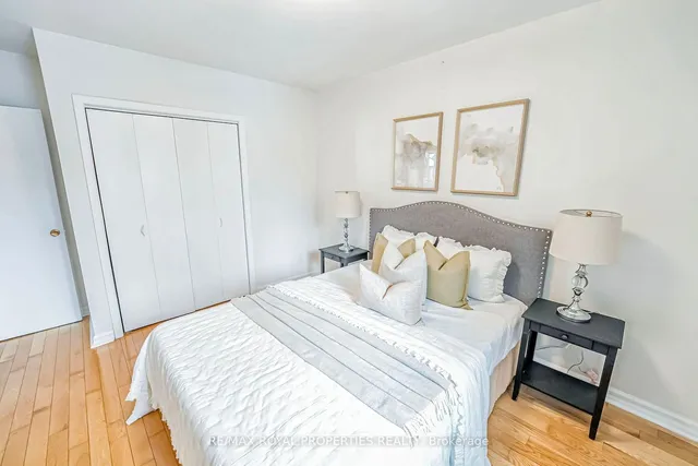 Additional image 20 of 18 Shoreview Dr