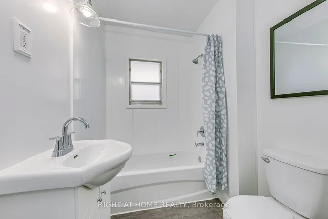 Additional image 12 of 77 Hope Ave