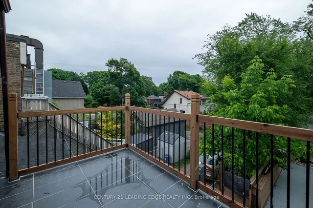 Additional image 10 of 1555 Kingston Rd