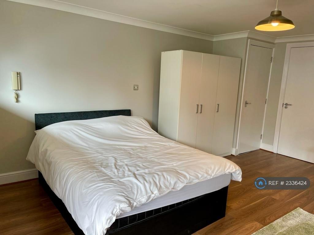 Additional image 3 of Kept Private, Birmingham, B16