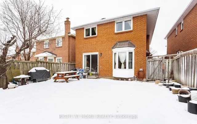 Additional image 34 of 420 Tailfeather Cres