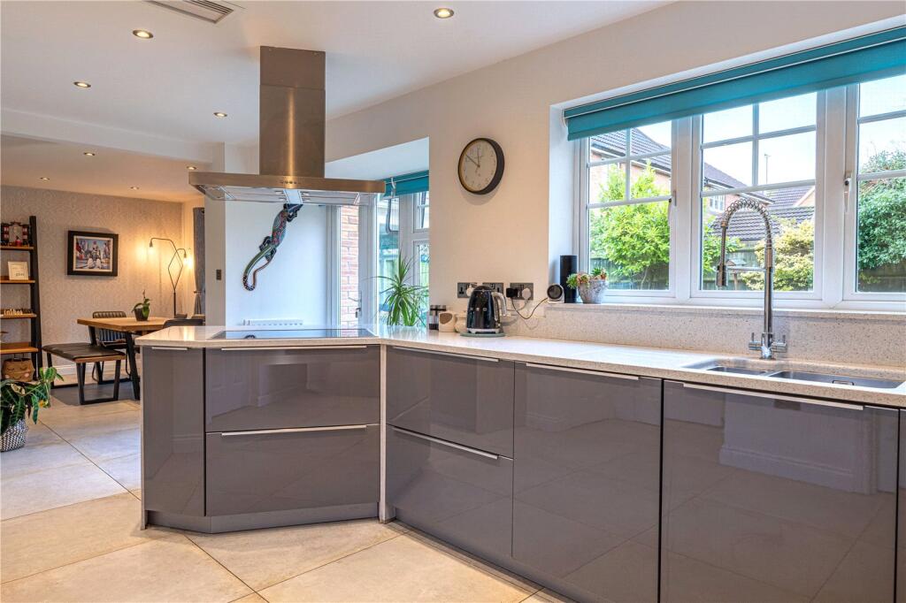 Additional image 11 of Haydock Close, Dosthill, Tamworth, Staffordshire, B77