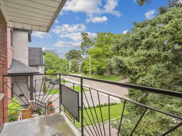 Additional image 20 of 18 Thirty Third St