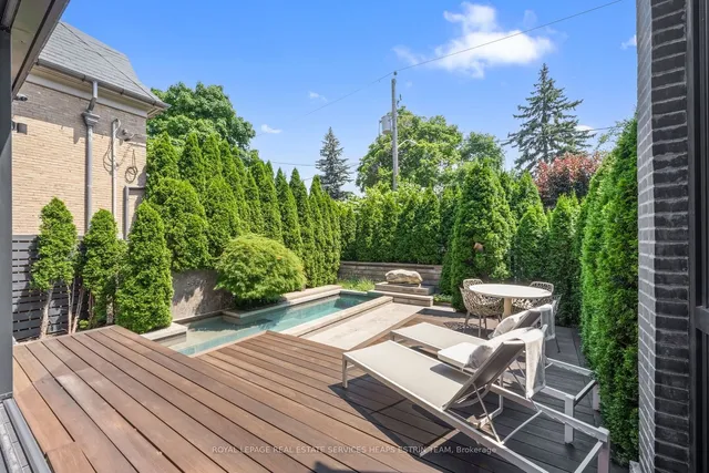 Additional image 35 of 108 Stratford Cres