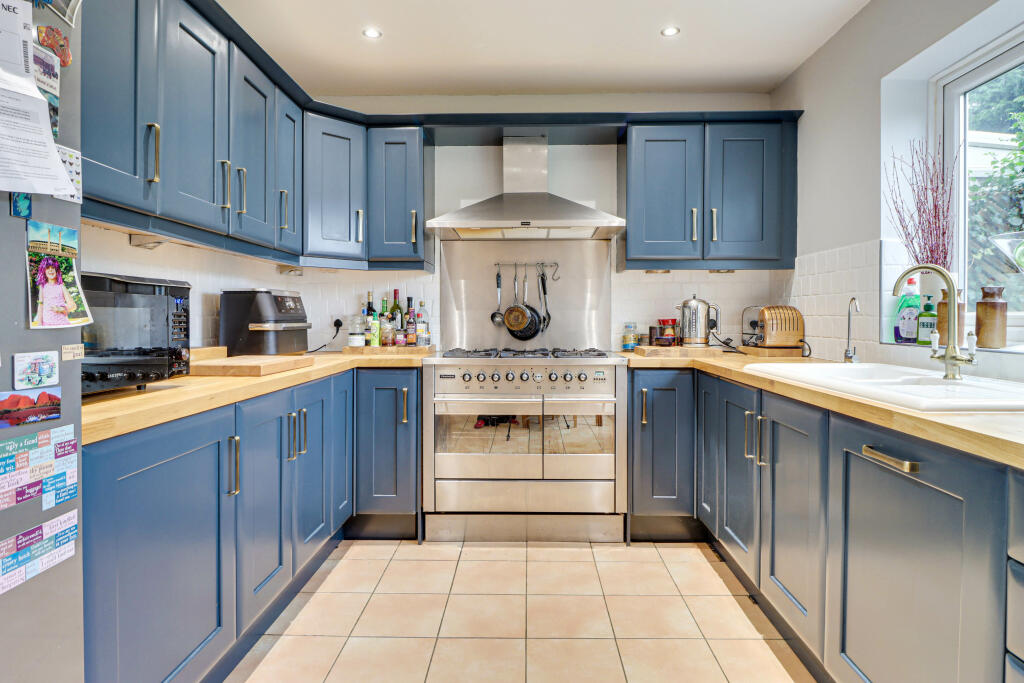 Additional image 8 of Saxon Road, Wheathampstead, St. Albans, AL4