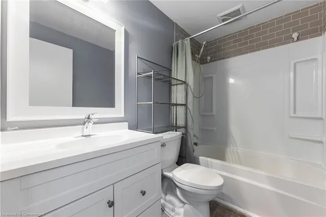 Additional image 22 of 25 Britten Close Unit A20