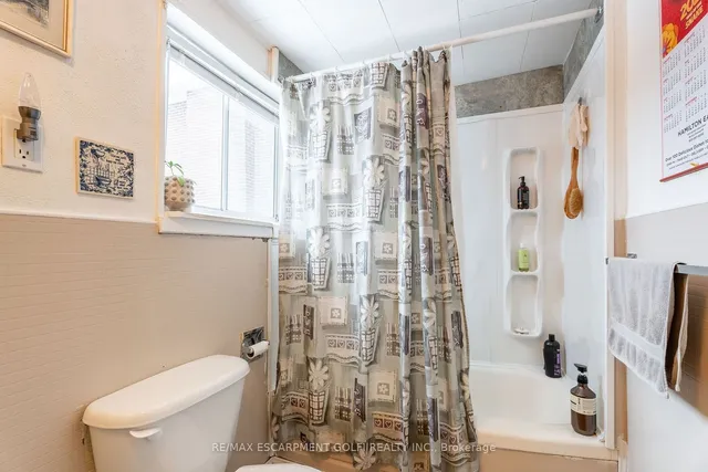 Additional image 24 of 214 Margaret Ave