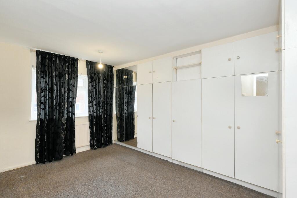 Additional image 11 of 6 Wellcroft Close, Welwyn Garden City, Hertfordshire, AL7 3JZ