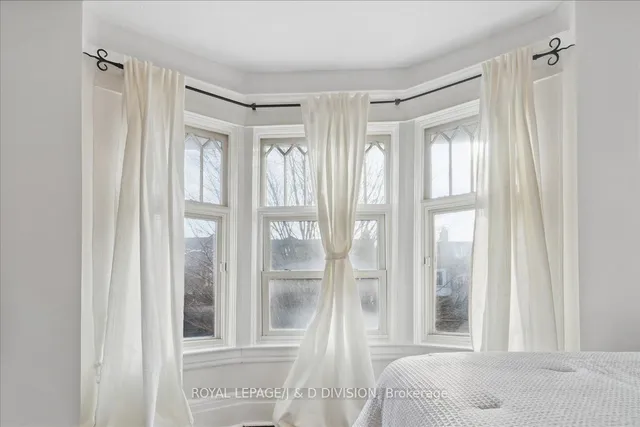 Additional image 21 of 220 Fern Ave