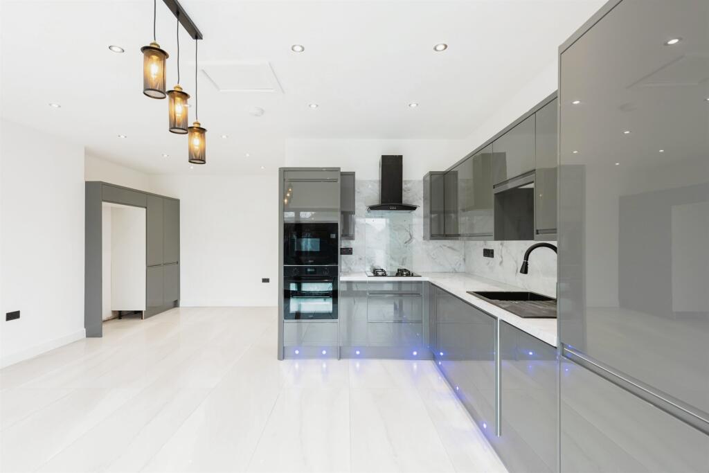 Additional image 18 of Woodacre Road, Birmingham