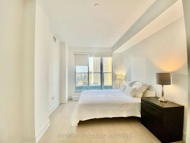 Additional image 36 of 955 Bay St Unit 3208