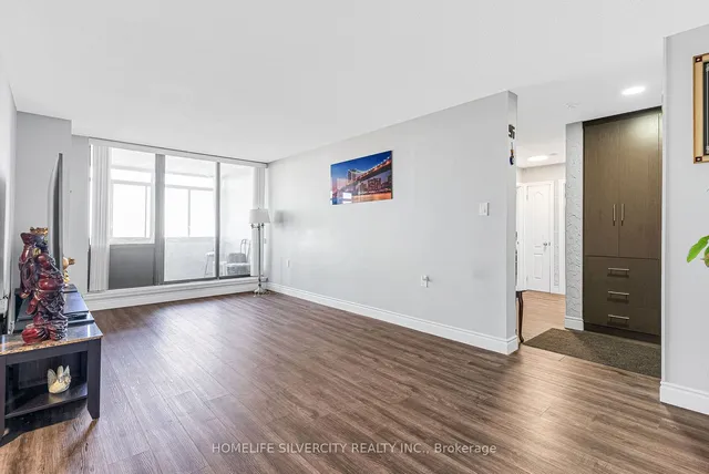 Additional image 19 of 18 Knightsbridge Rd Unit 2303