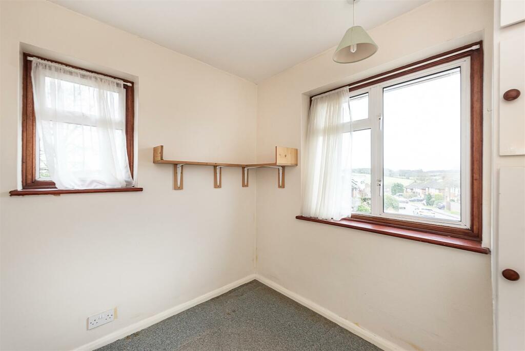 Additional image 7 of Springfield Crescent, Harpenden