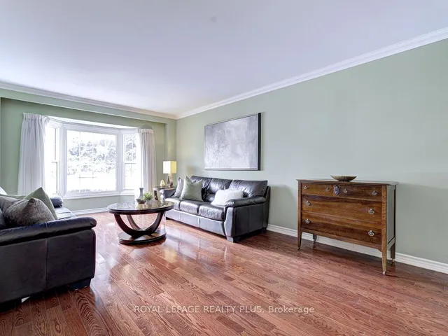 Additional image 6 of 599 Chagall Crt