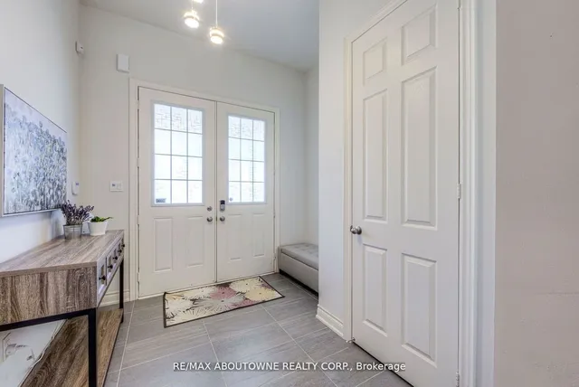 Additional image 5 of 3194 Buttonbush Tr