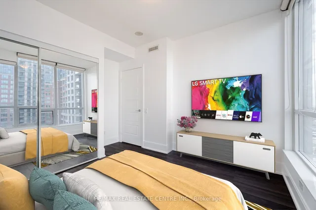 Additional image 20 of 15 Viking Lane Unit 1803