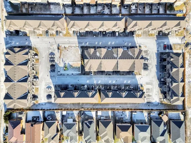 Additional image 25 of 19 Picardy Dr Unit 31