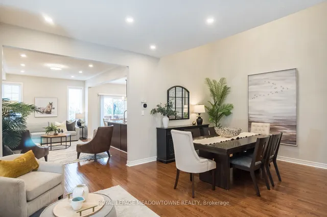 Additional image 8 of 394 Bessborough Dr