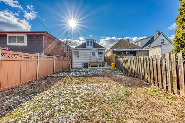 Additional image 39 of 77 Hope Ave