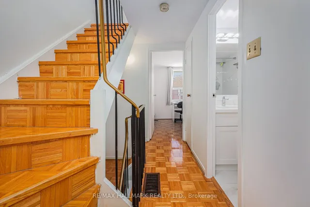 Additional image 12 of 275 Broadview Ave Unit 67