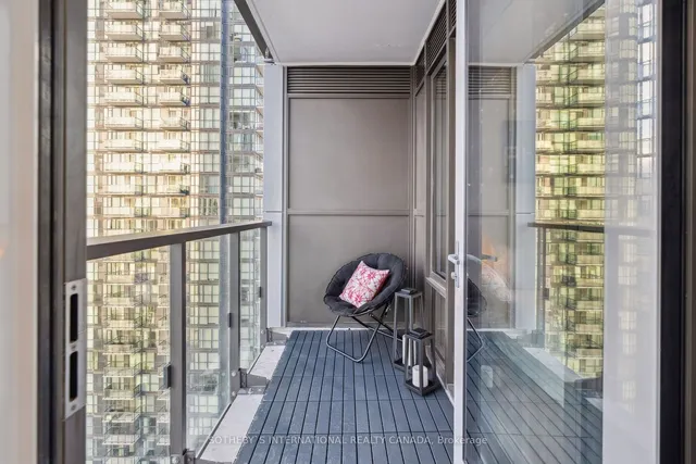 Additional image 36 of 28 Widmer St Unit 3629