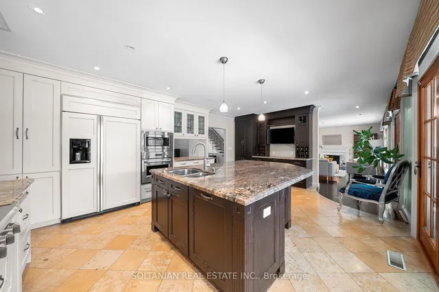 Additional image 8 of 11 Tudor Gate