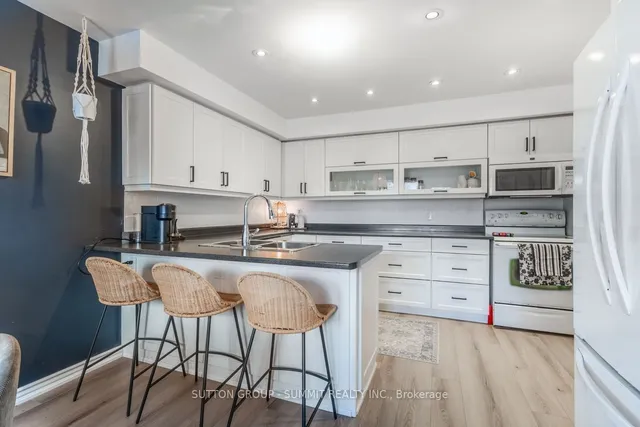 Additional image 4 of 4018 Longmoor Dr Unit 16