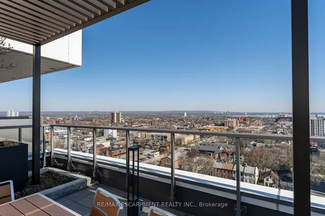 Additional image 37 of 212 King William St Unit 619