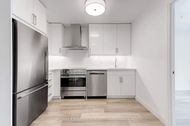 Additional image 9 of 500 Brock Ave Unit 1101