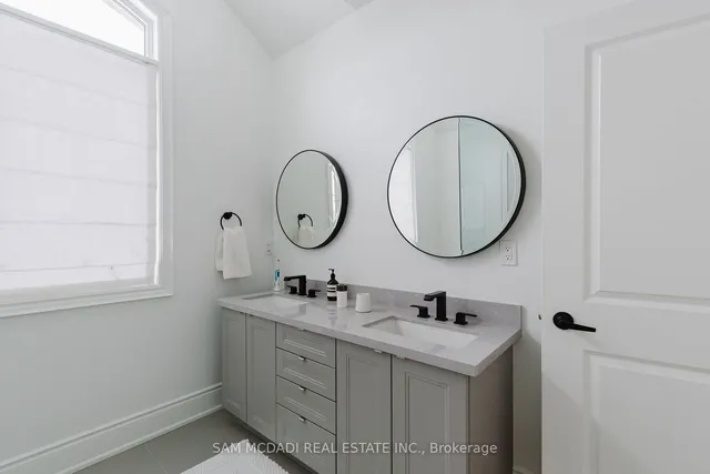 Additional image 27 of 1335 BRITTON Cres