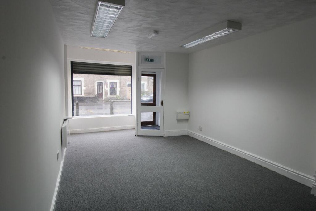 Additional image 5 of Blackburn Road, Darwen, BB3