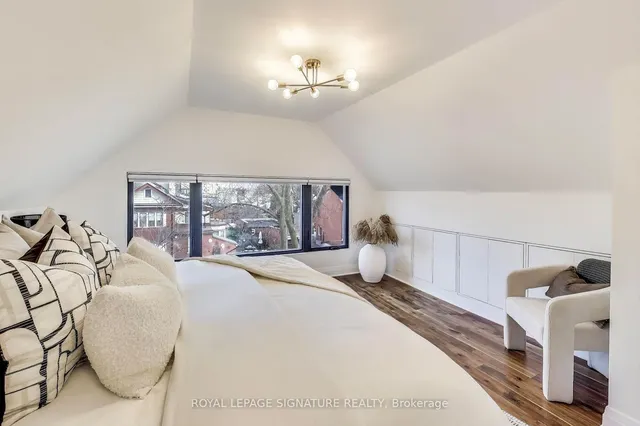 Additional image 20 of 90 Laws St