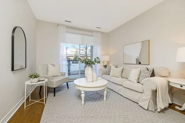 Additional image 14 of 383 Main St Unit 103