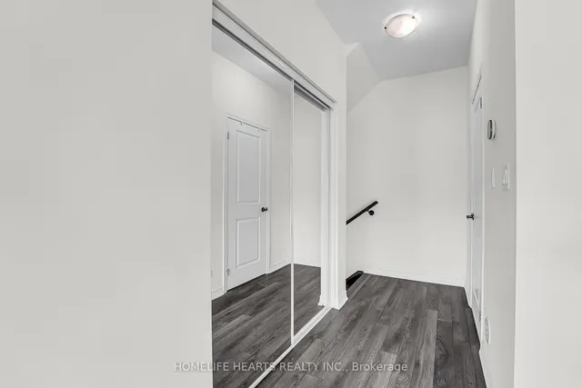 Additional image 8 of 250 Lagerfeld Dr Unit 11