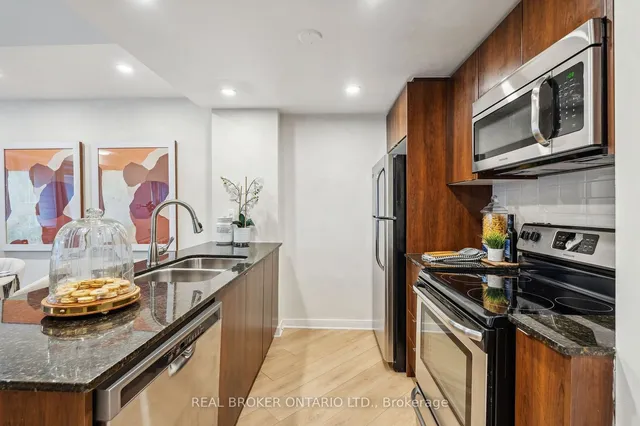 Additional image 12 of 55 East Liberty St Unit 104