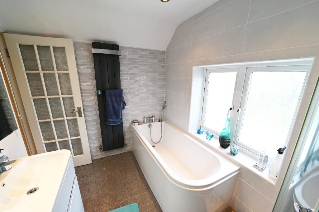 Additional image 43 of Holloways Lane, AL9